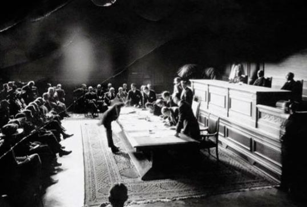 Lozan Antlaşması, 24 Temmuz 1923’te Lozan Üniversitesi tören salonunda imzalandı.